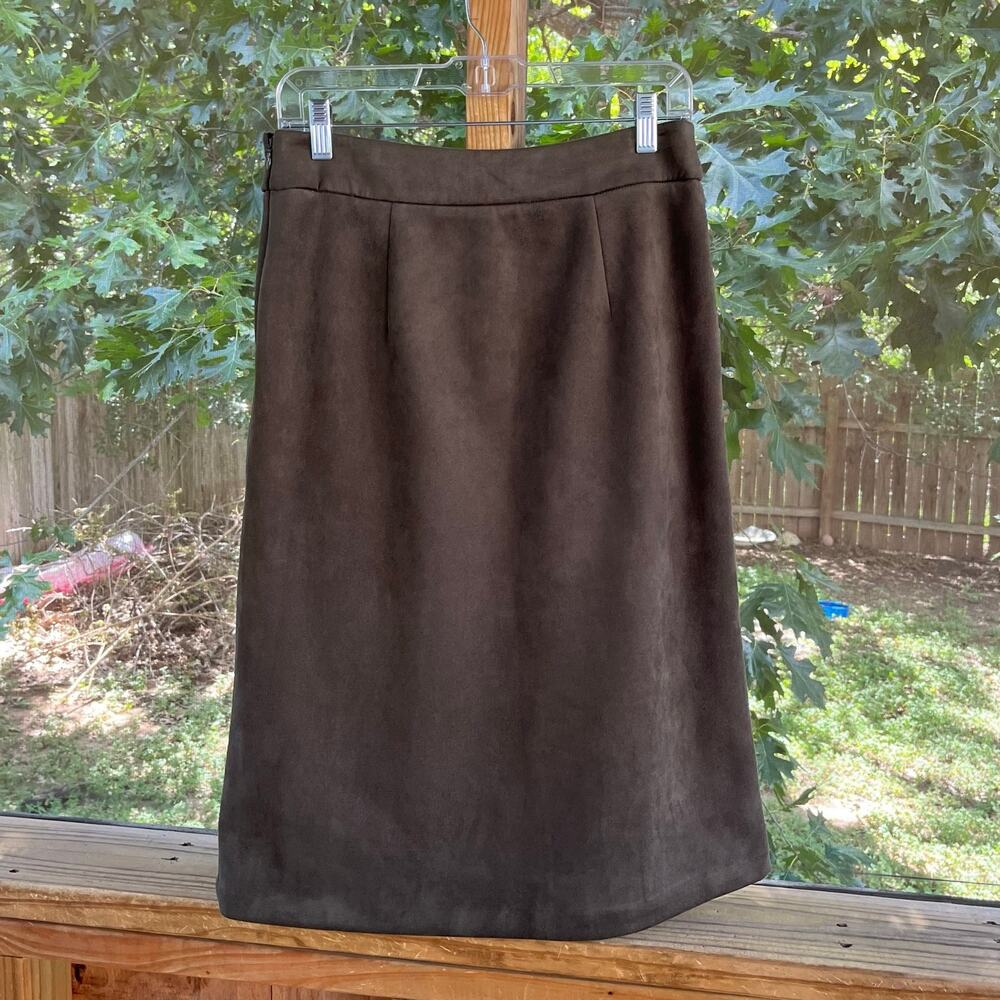 Banana Republic Women's Vegan Suede Midi Skirt Olive Green Brown Size 4. NEW!